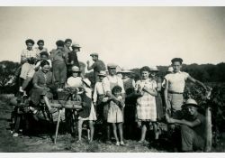 1941-1942 - Belle journée de vendanges au domaine de Taupignac - 08 / Visuel : D.R.