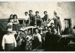 1941-1942 - Belle journée de vendanges au domaine de Taupignac - 13 / Visuel : D.R.