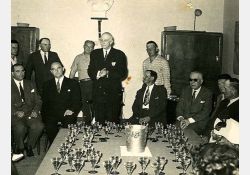 Visuel : D.R. Abel Guérin en compagnie de Daniel Michenot lors d'un vin d'honneur à la mairie