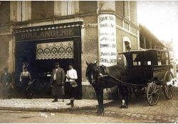 La boulangerie d'Angoulême où Mr Debord fit son apprentissage, 1906 / Visuel : D.R.
