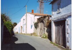 La Grange, 1990 - 01 / Visuel : D.R.