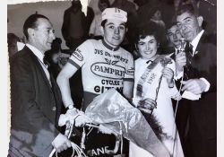 Patrick François, vainqueur d'une course cycliste dans les Landes, en 1968 / Visuel : D.R.