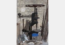 Perceuse de forgeron - 01 / Visuel : D.R.