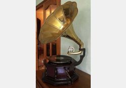 Phonographe / Visuel : D.R.