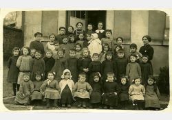 Visuel : D.R. Photo d'école, 1913