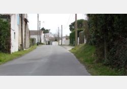 Visuel : D.R. Route de la Grange - 01