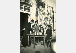 Tombola au profit des prisonniers, 1943 / Visuel : D.R.